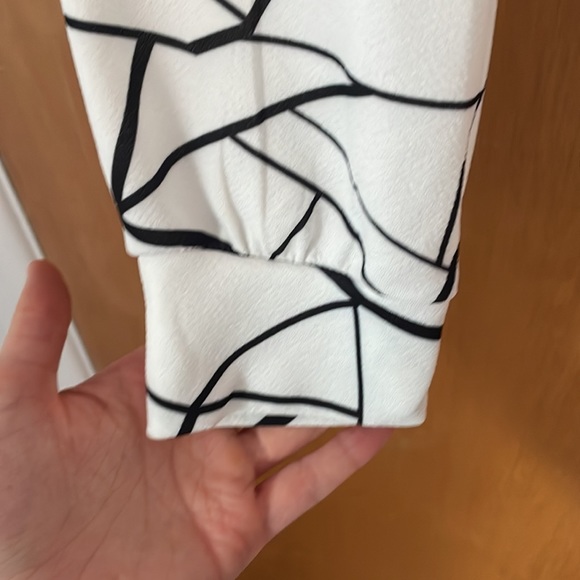 SHEIN crop top - Picture 5 of 7